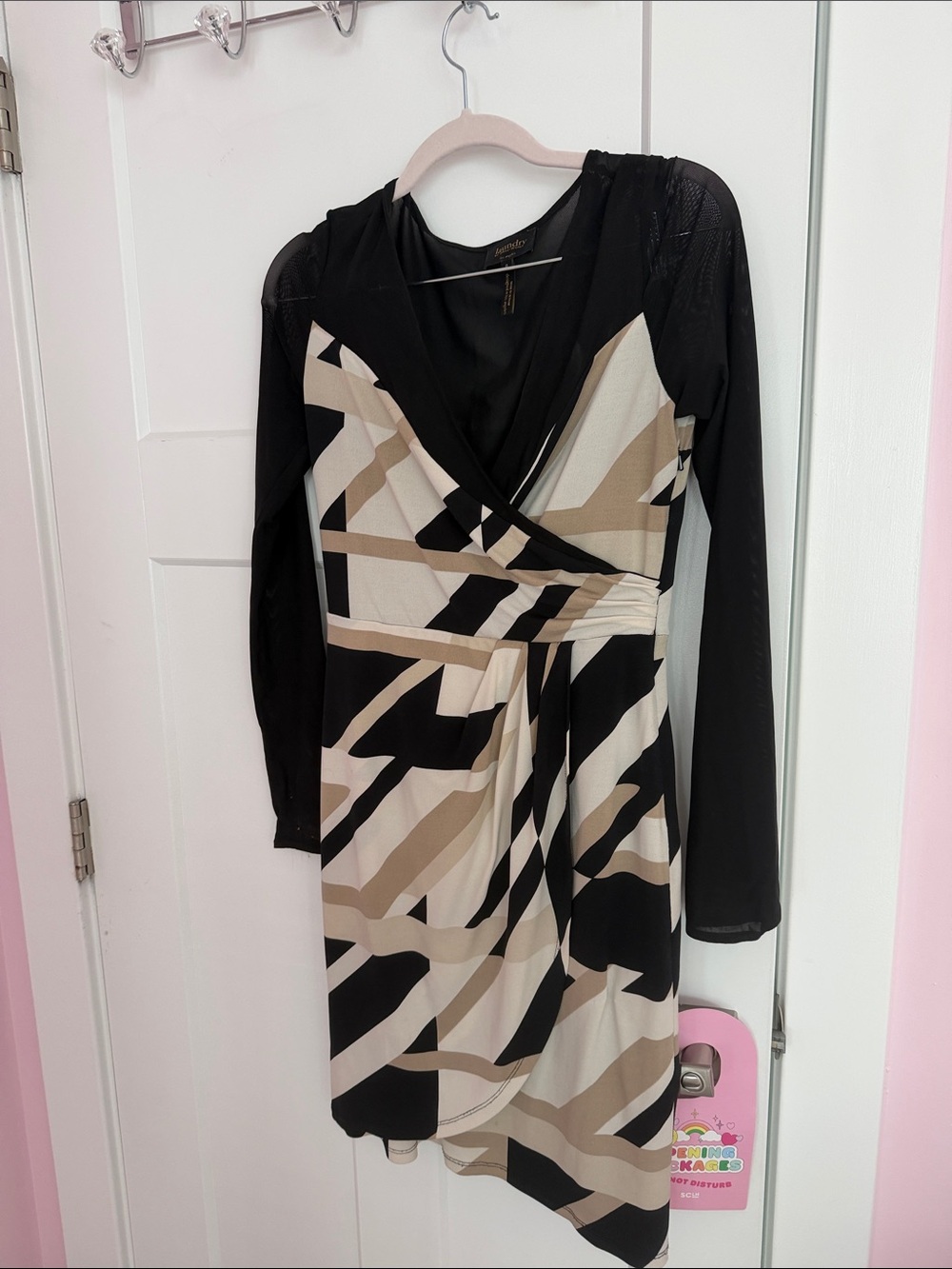 Laundry By Shelli Segal Black and Beige Long-Sleeve Wrap Dress